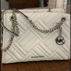 🌺🌺 MICHAEL KORS HANDBAG 🌺🌺